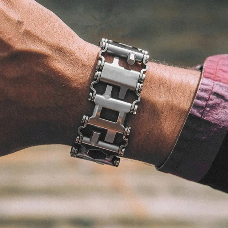Pulsera multiherramientas de 29 herramientas de acero color plata con herramientas EDC para uso diario y supervivencia